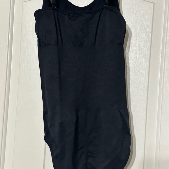 Brand new black body suit - Picture 2 of 6